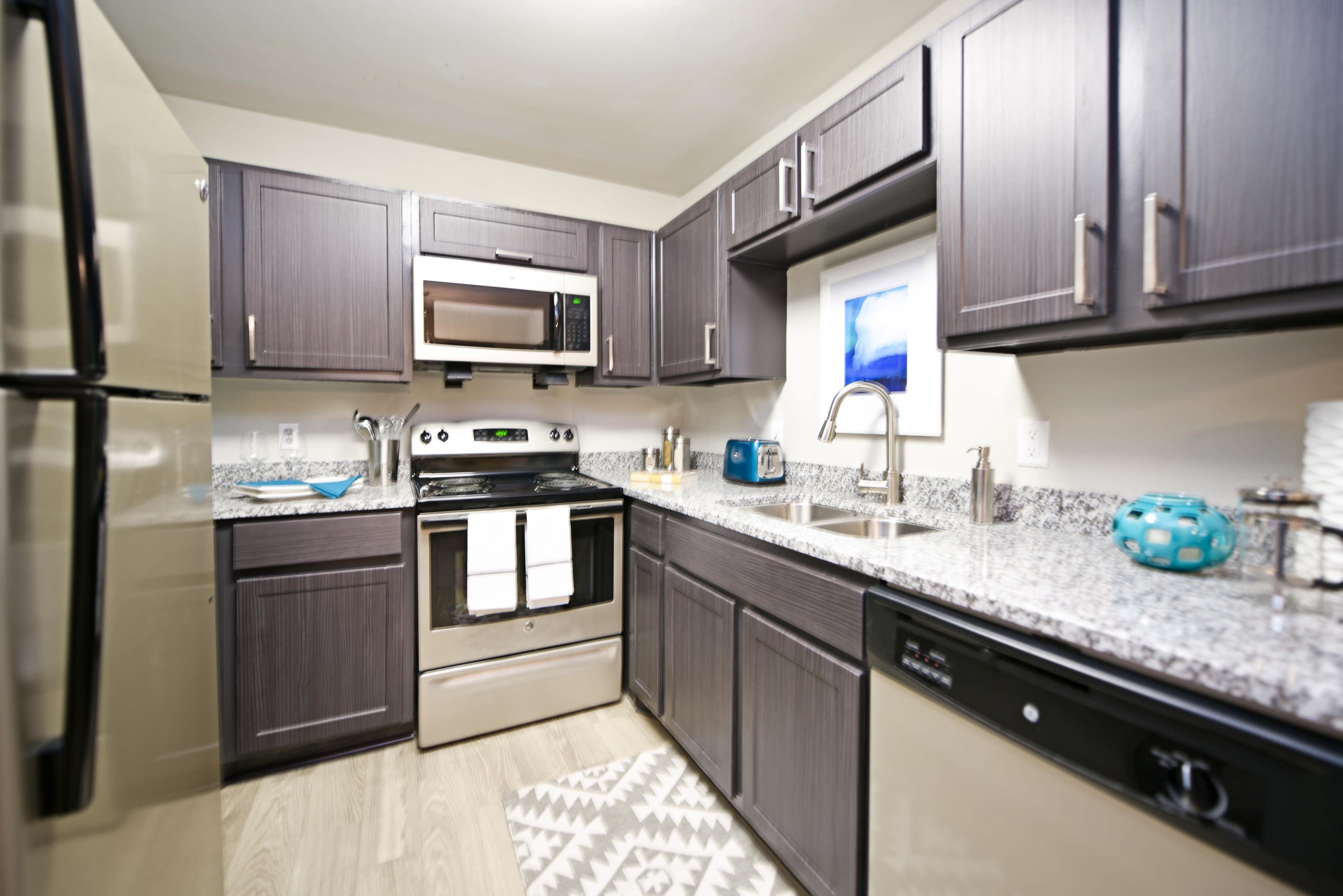 The Overton Brentwood – photo 5
