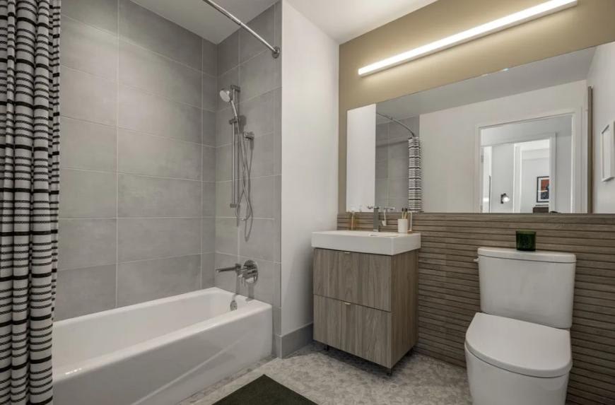 457 West 40th St. – photo 5