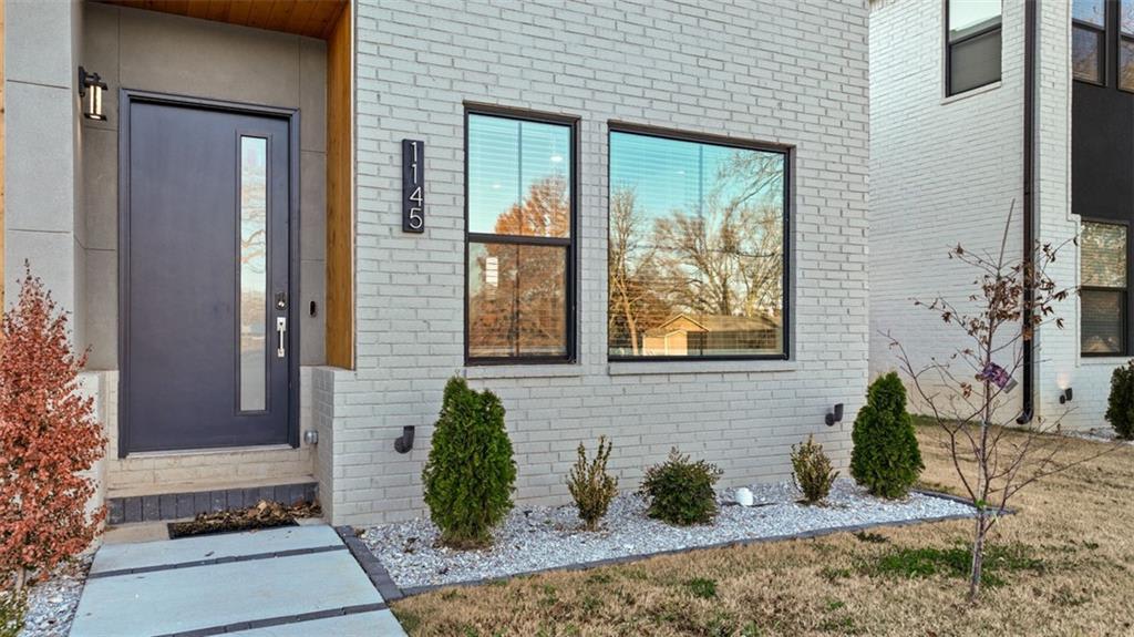 1145 Northeast Monroe Street – photo 1