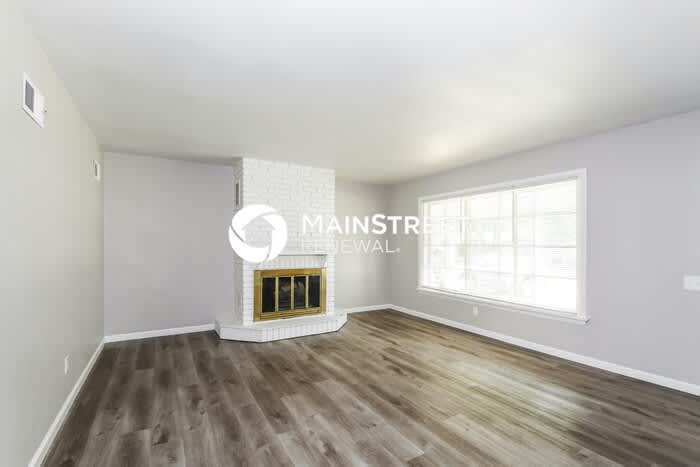 1308 Claudine Drive – photo 3