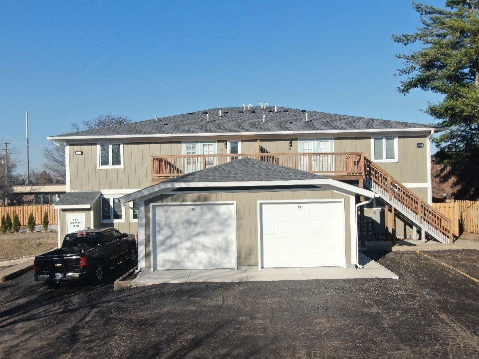 5 S Virginia Road – photo 2