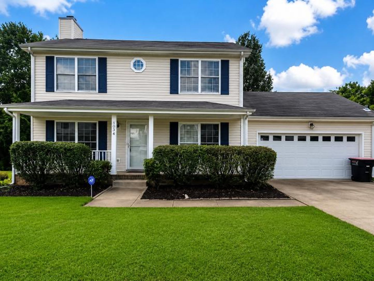 Coming Soon! 3 Bedrooms 2.5 Bath Home – photo 1