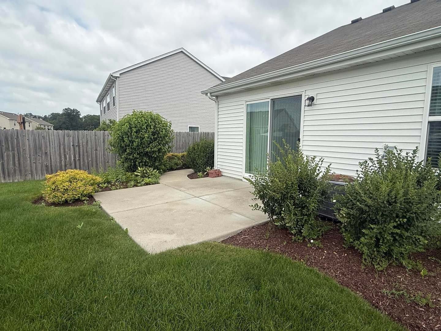 628 Florence Street – photo 2