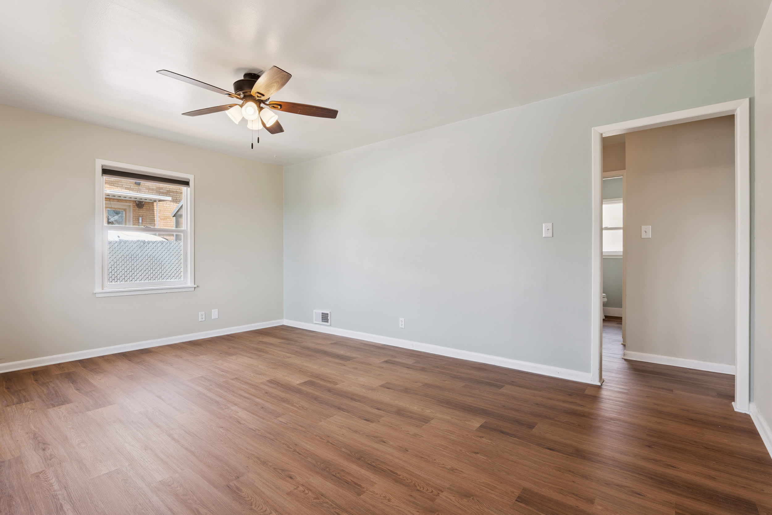 734 Taylor Avenue – photo 4