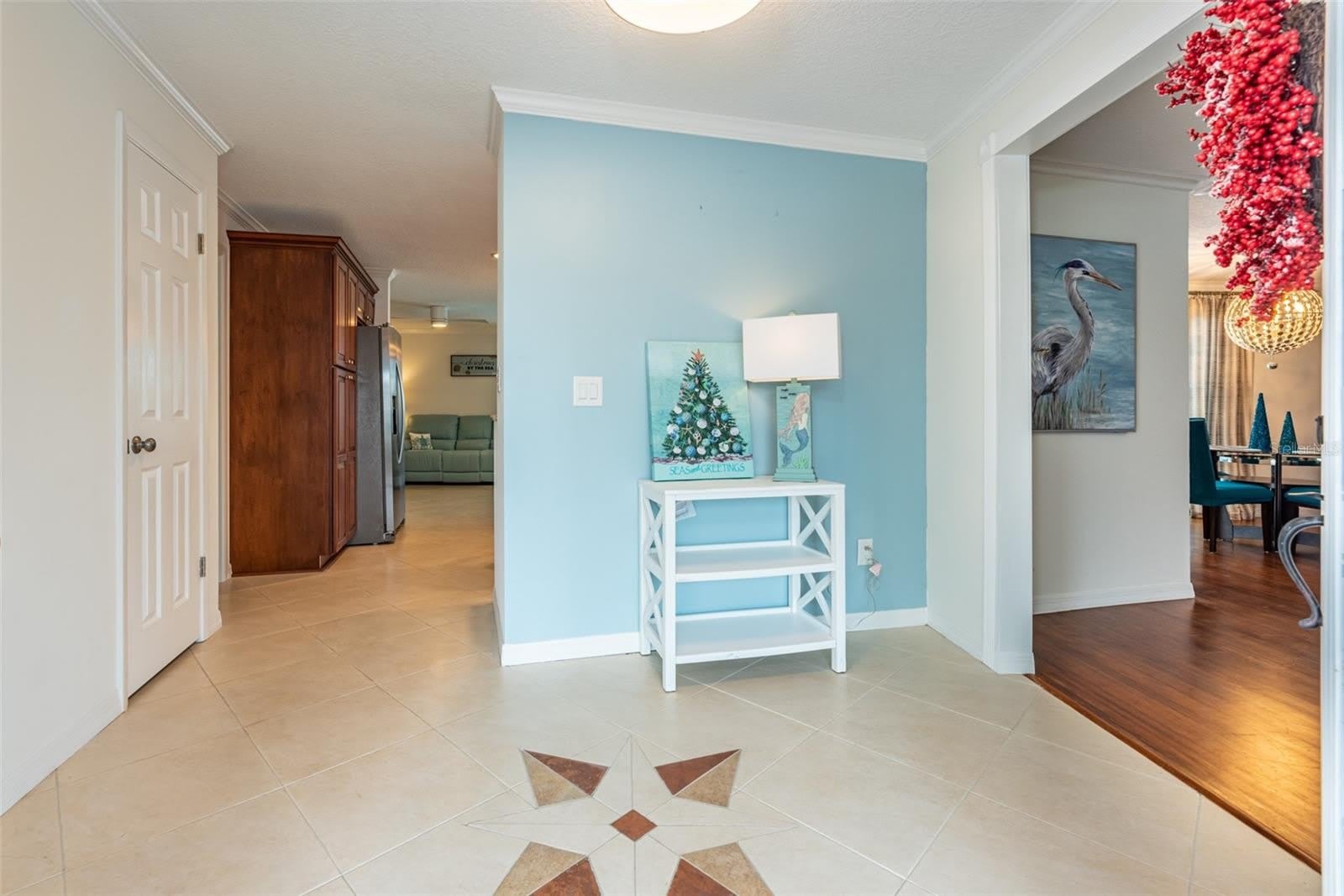 910 CHIPAWAY Drive – photo 2