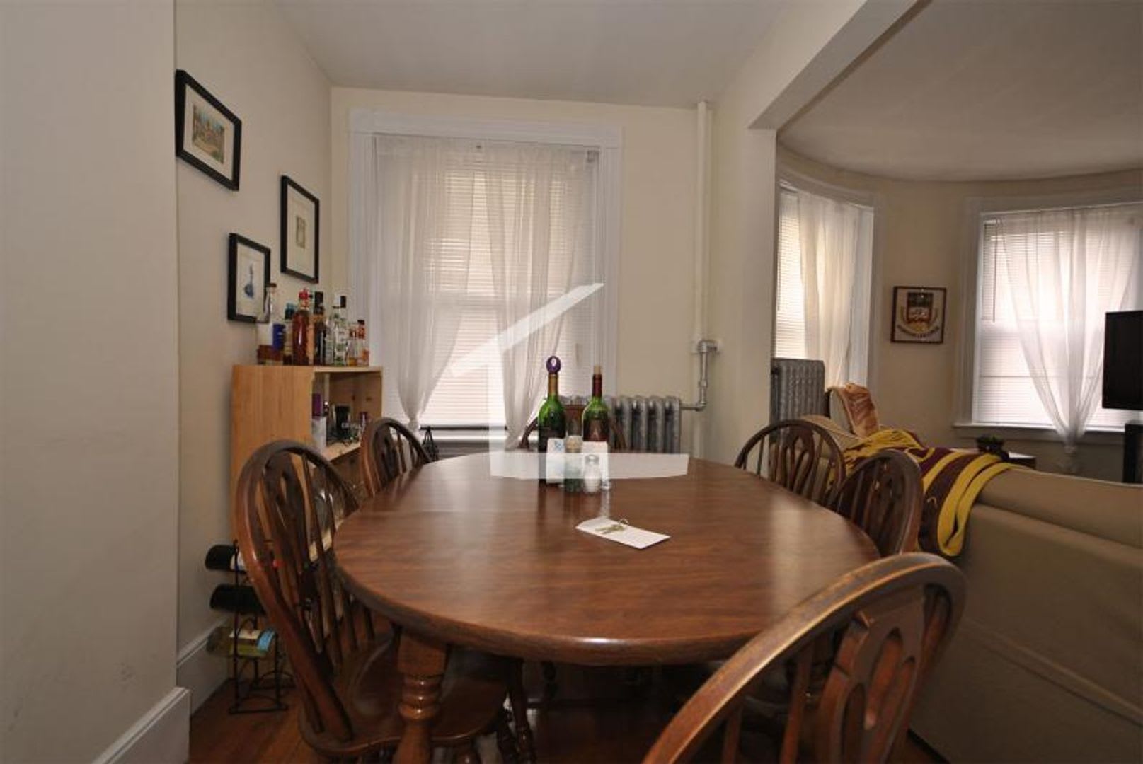 NIce 4 bed in Washington Square – photo 4