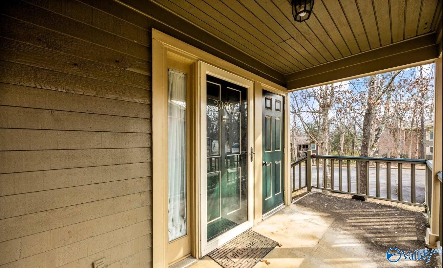2080 Woodlawn Drive SW – photo 2