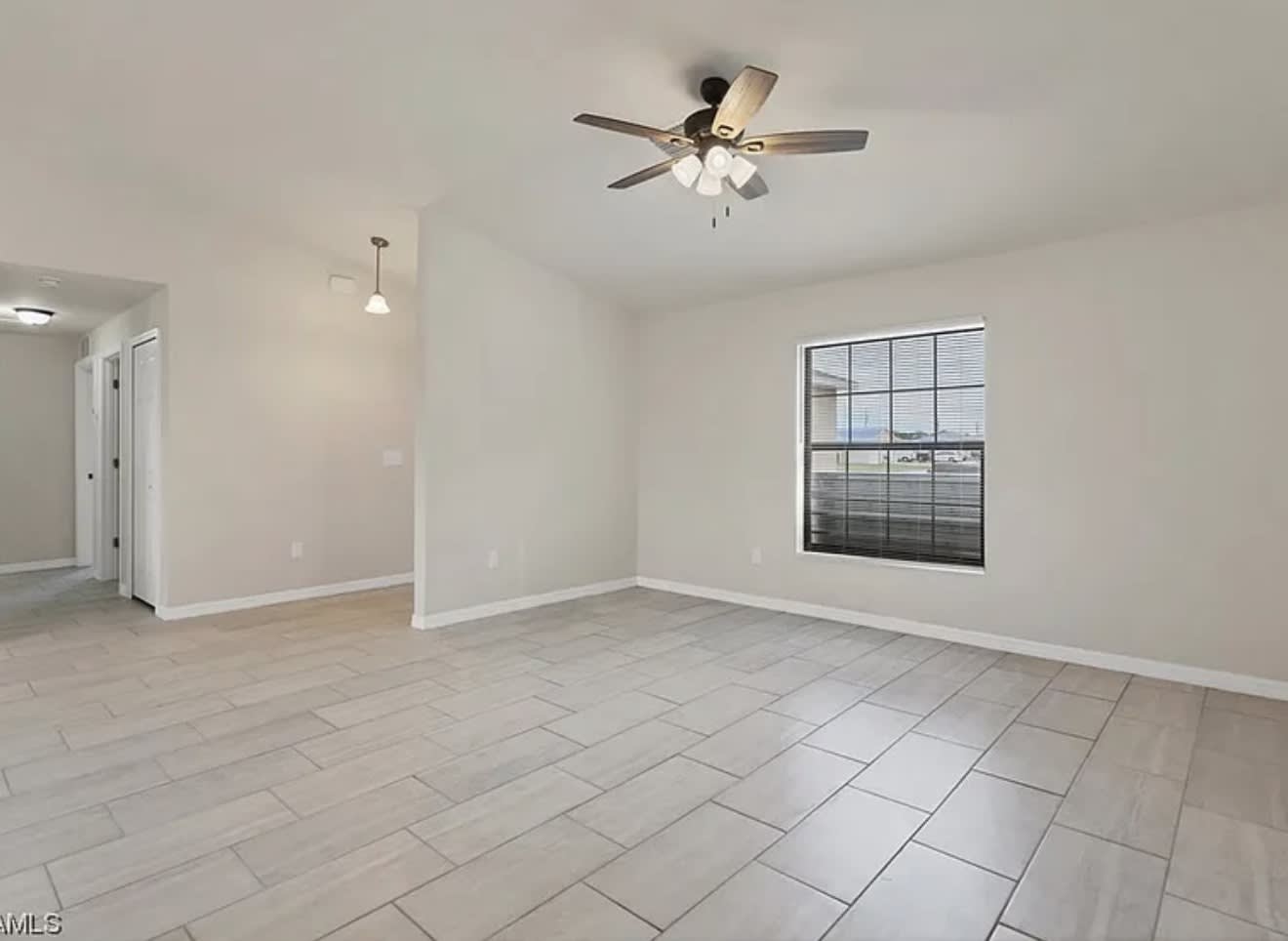 116 Southeast 2nd Avenue – photo 3