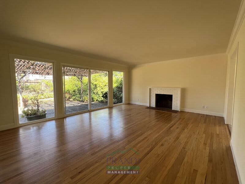 25 El Camino Dr – photo 2