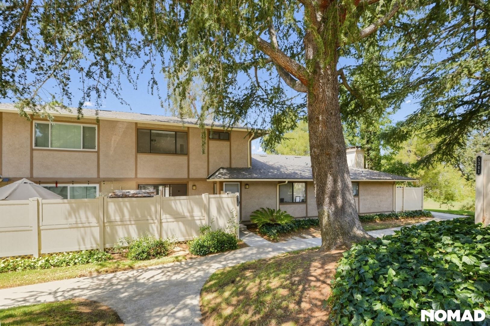 An Agoura Hills condo – photo 4