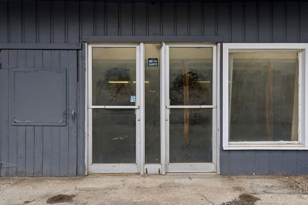 1407 Broadway – photo 3