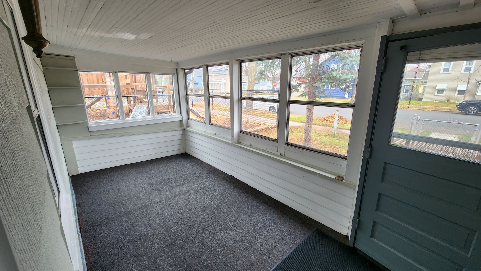Updated North Side Home – photo 3
