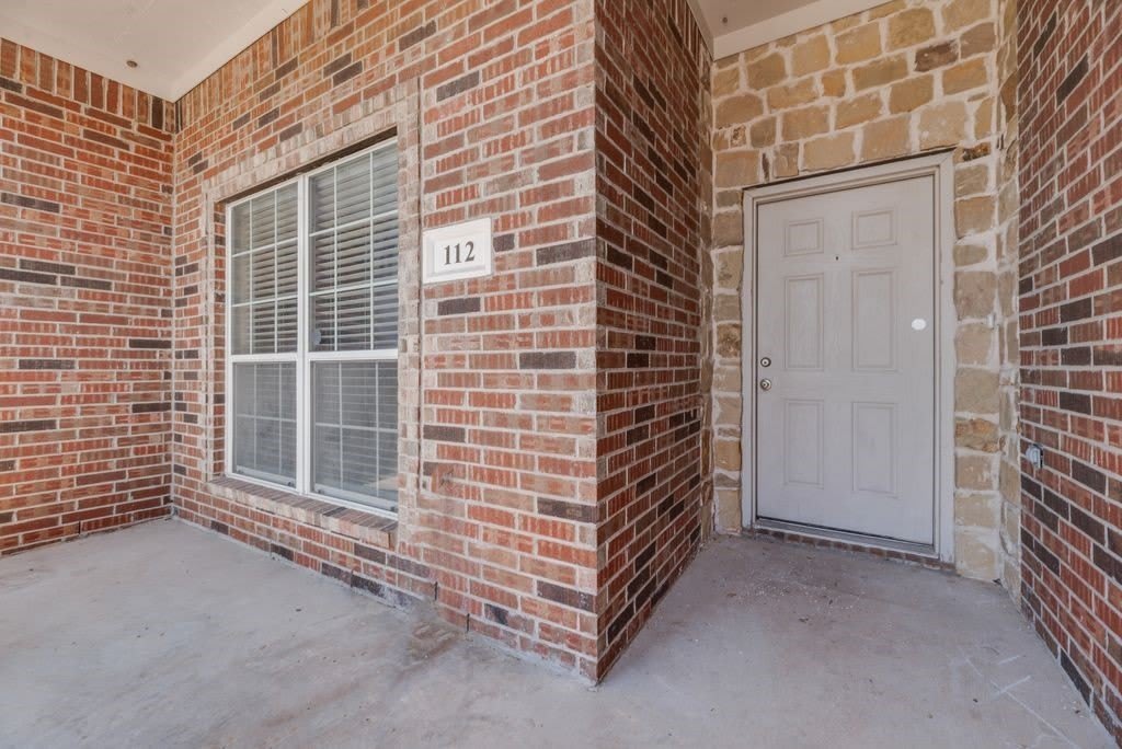 112 Singletree Lane – photo 5