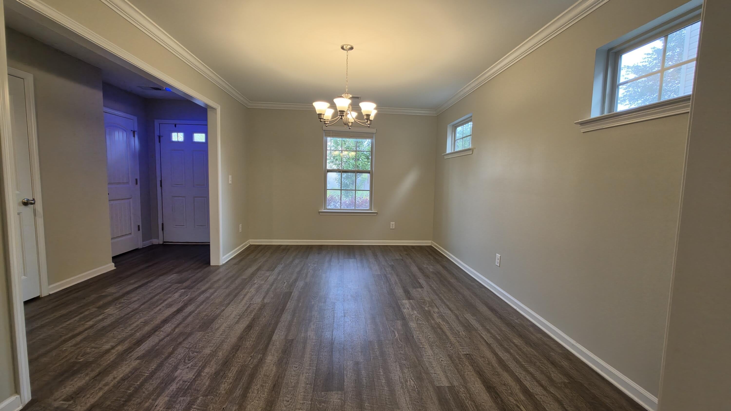 147 Niblick Drive – photo 2