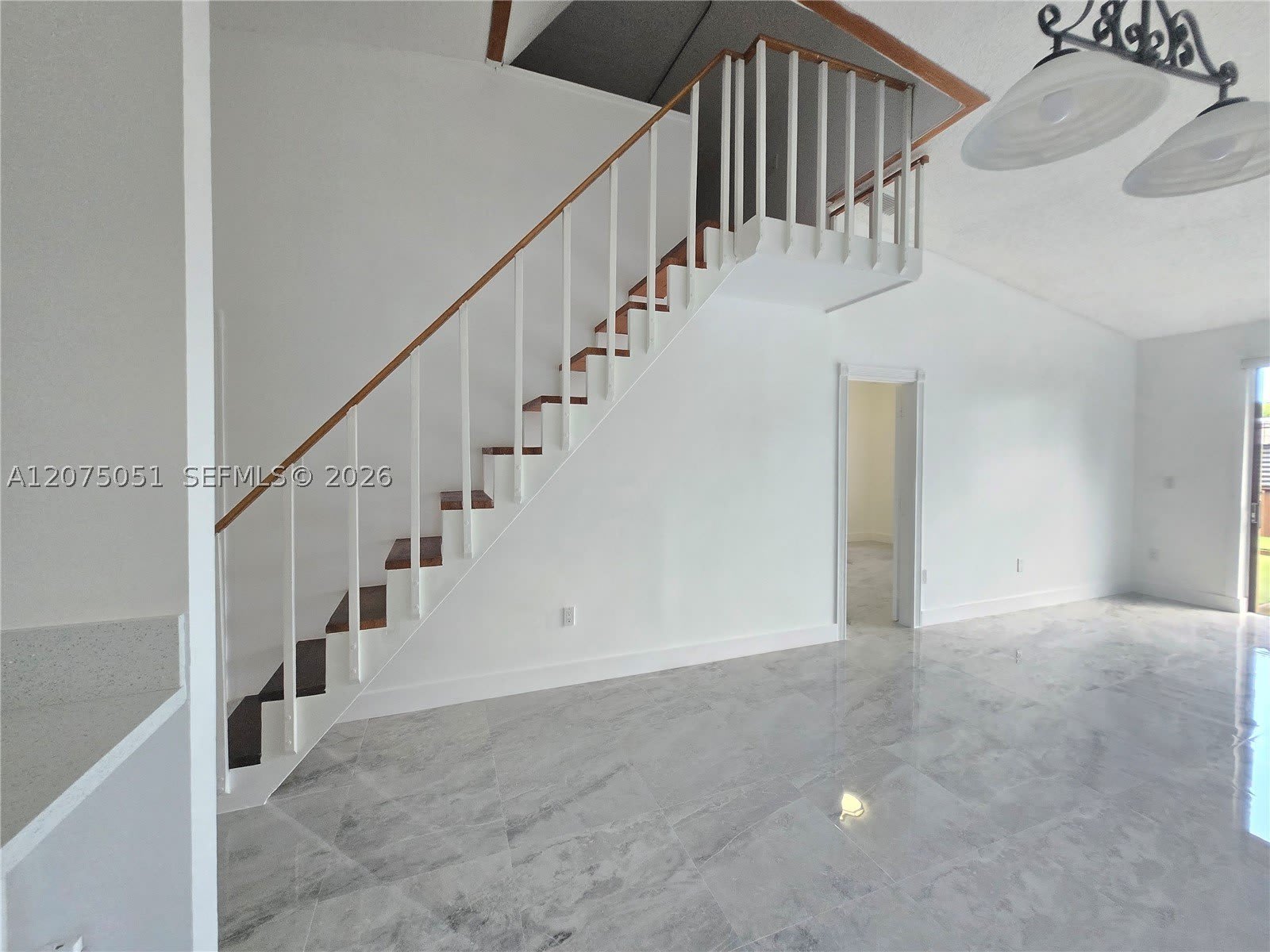 6746 NW 188th Ter – photo 4