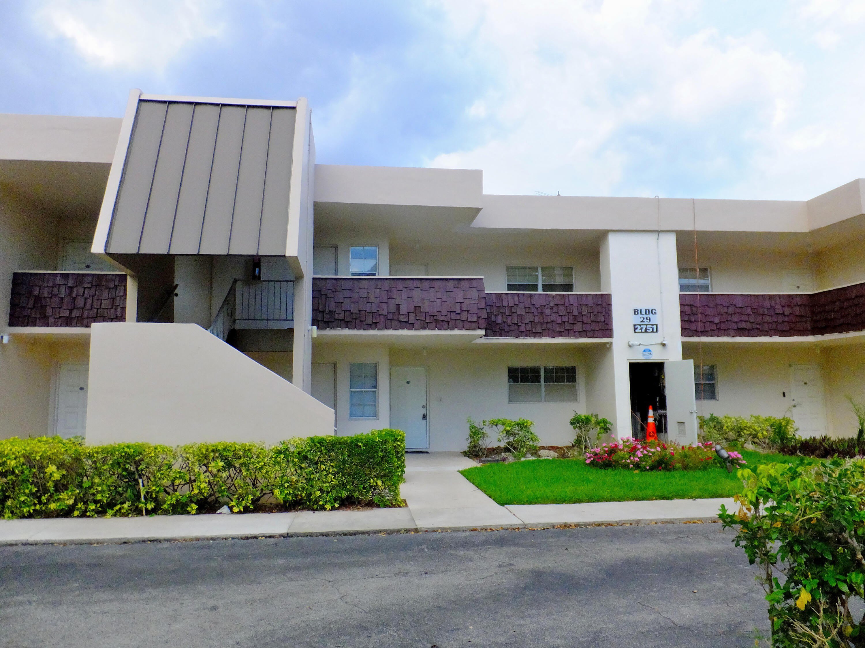 2751 S Palm Aire Drive – photo 1