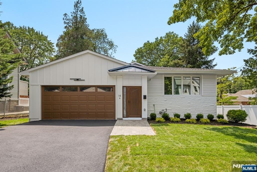 14 Chestnut Avenue – photo 2