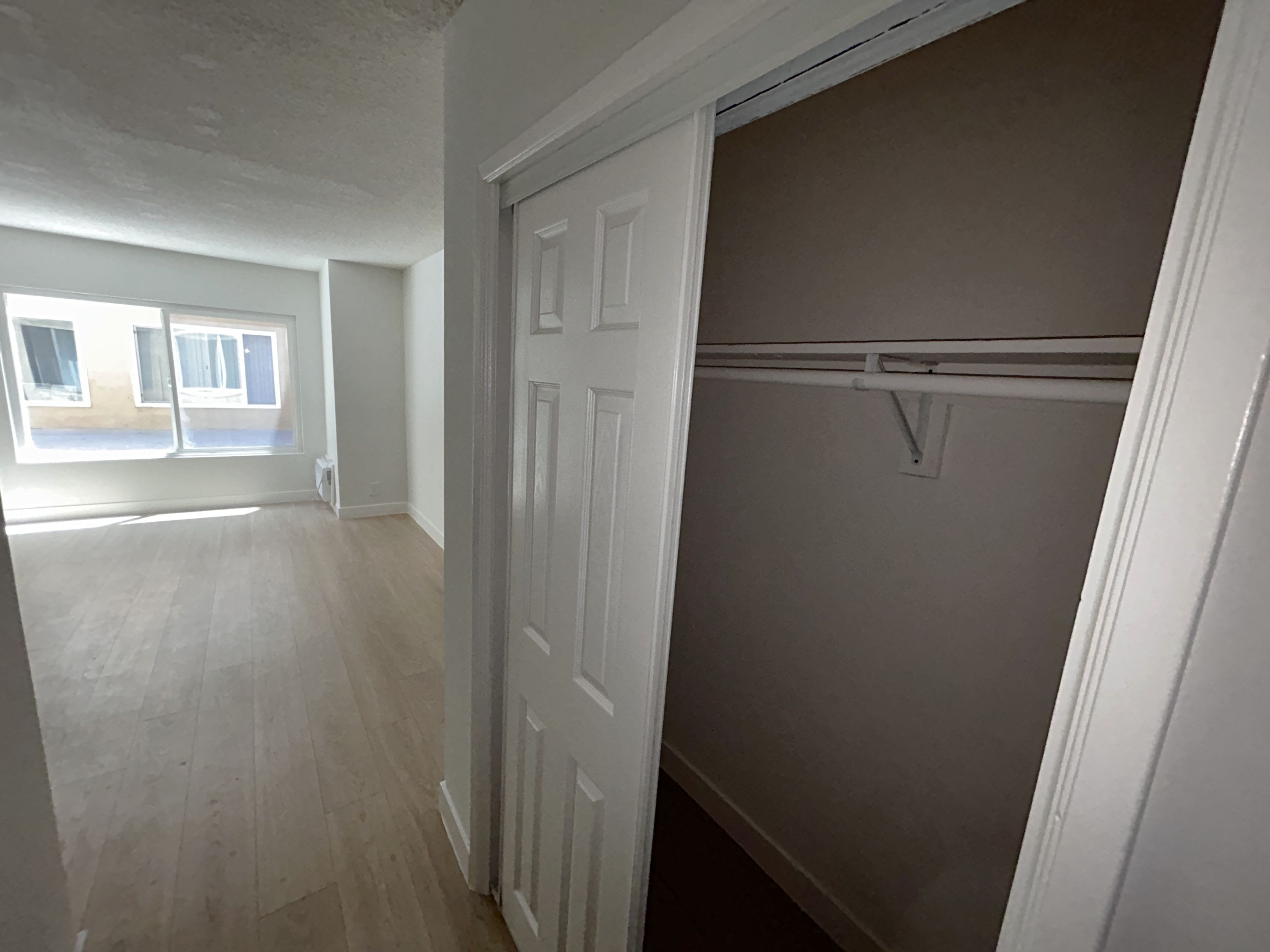 535 S. Catalina St. – photo 2