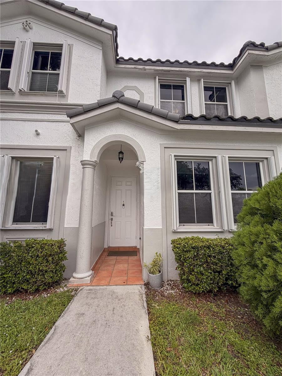 5420 Northwest 107th Avenue – photo 1