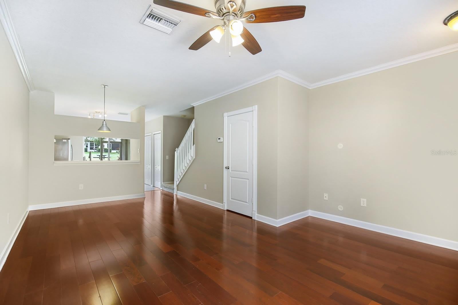 2403 LAKE WOODBERRY Circle – photo 3