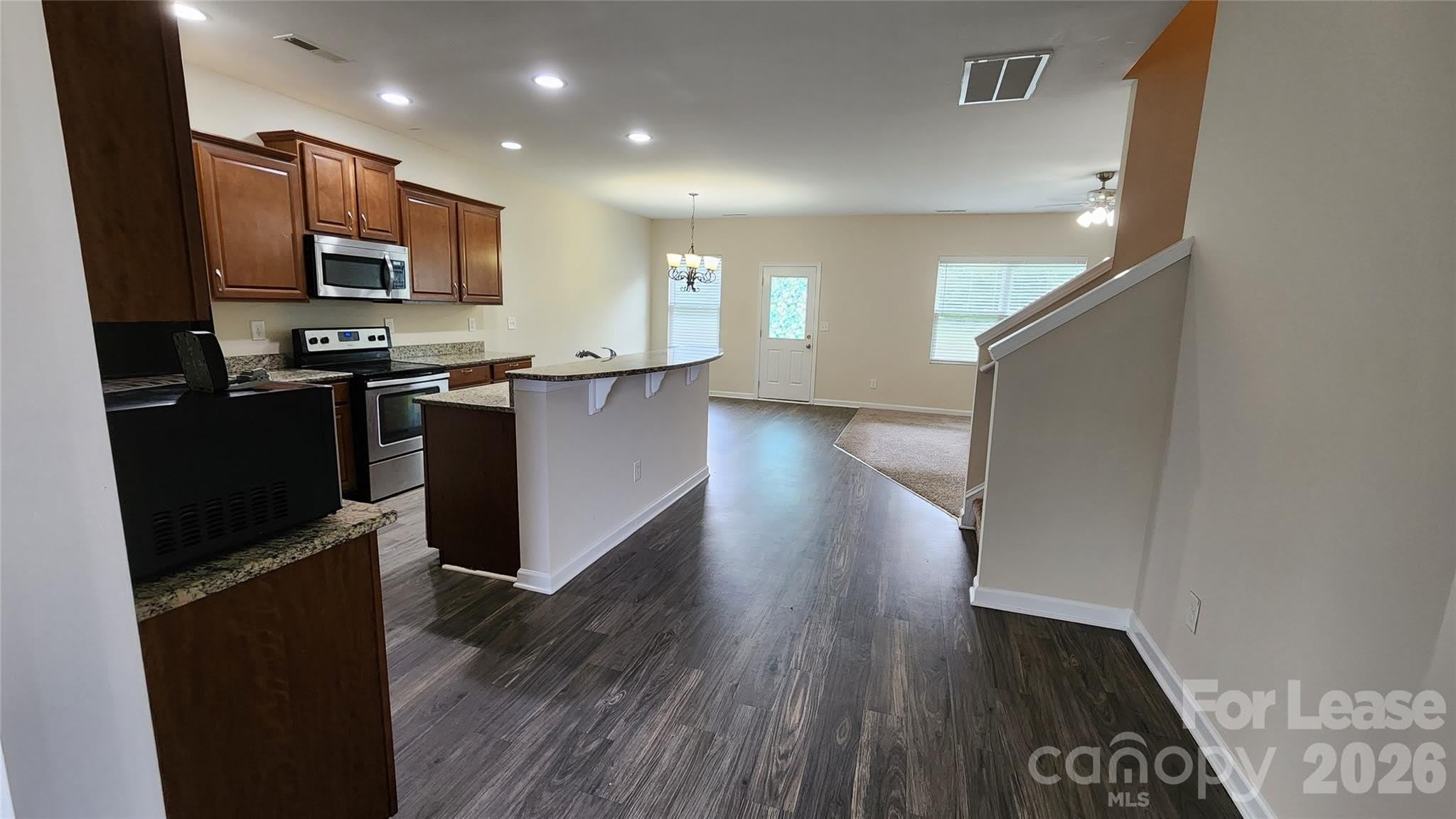 5002 Houndscroft Road – photo 3