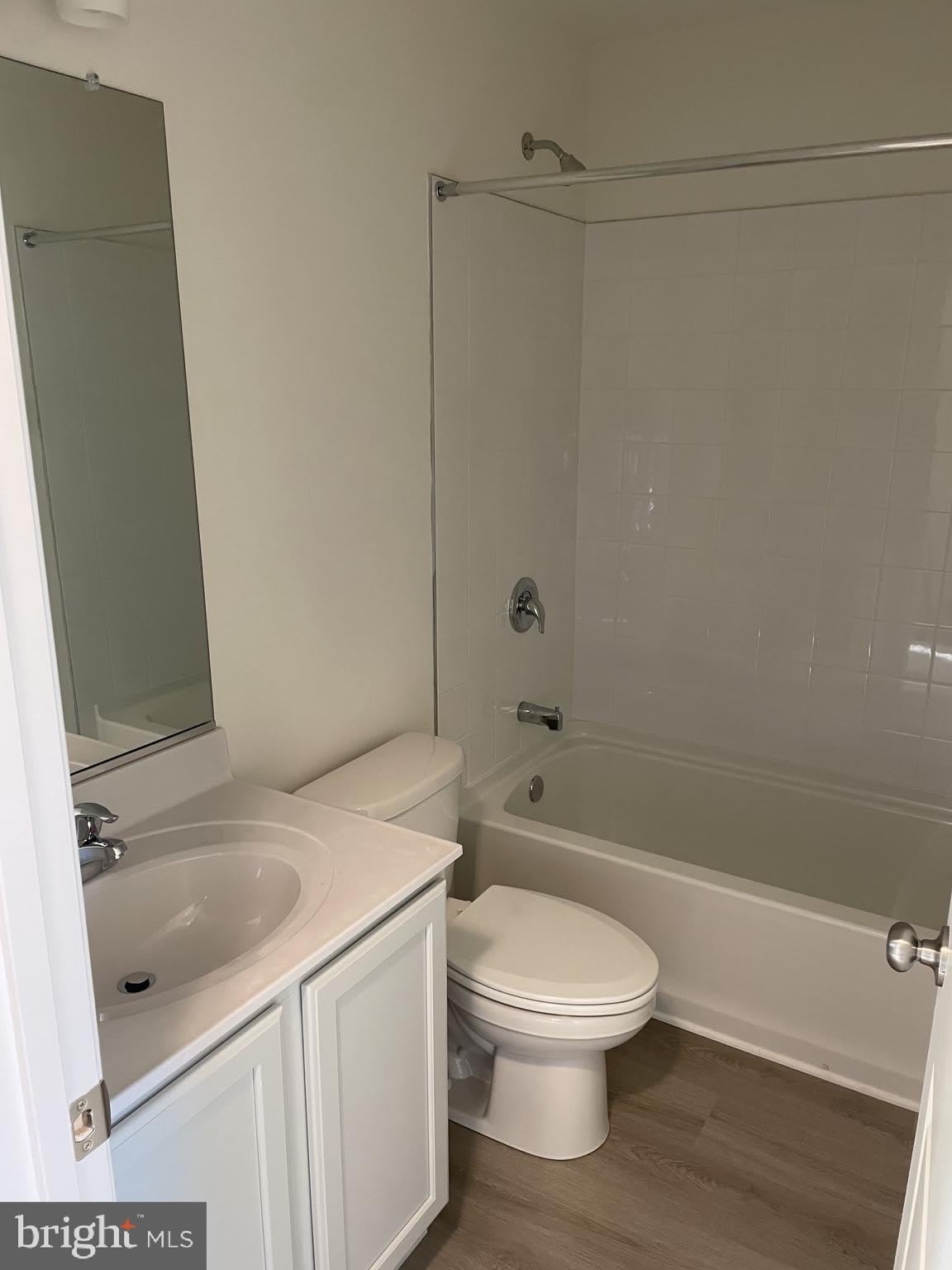 377 HACKLEY Drive – photo 4