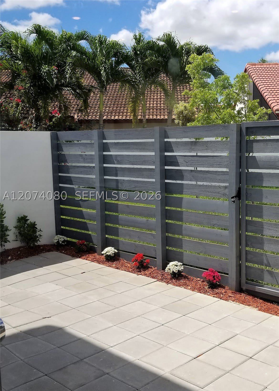 10543 SW 118th Ave – photo 4