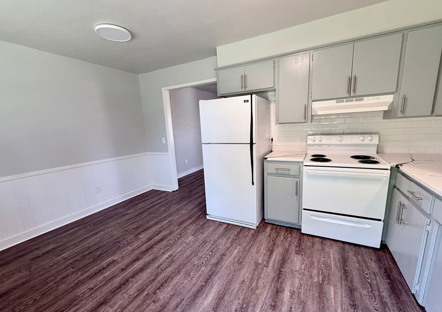 Beautifully Updated 2BD 1BA, Two-Story Duplex in Yukon!!! – photo 5