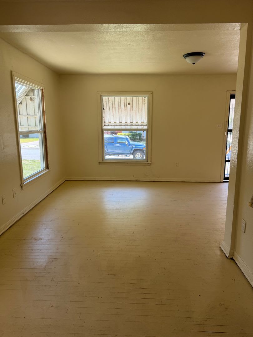 3833 Rolando St – photo 3