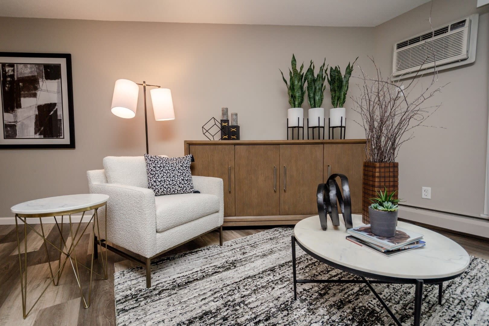 The Birchway Apartments – photo 2