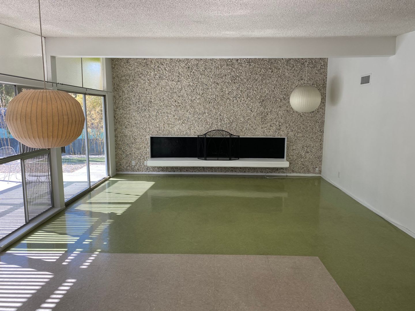 Famous "Caddy Shack" Home! Amazing Mid-Mod in Heart of Las Vegas!! – photo 5