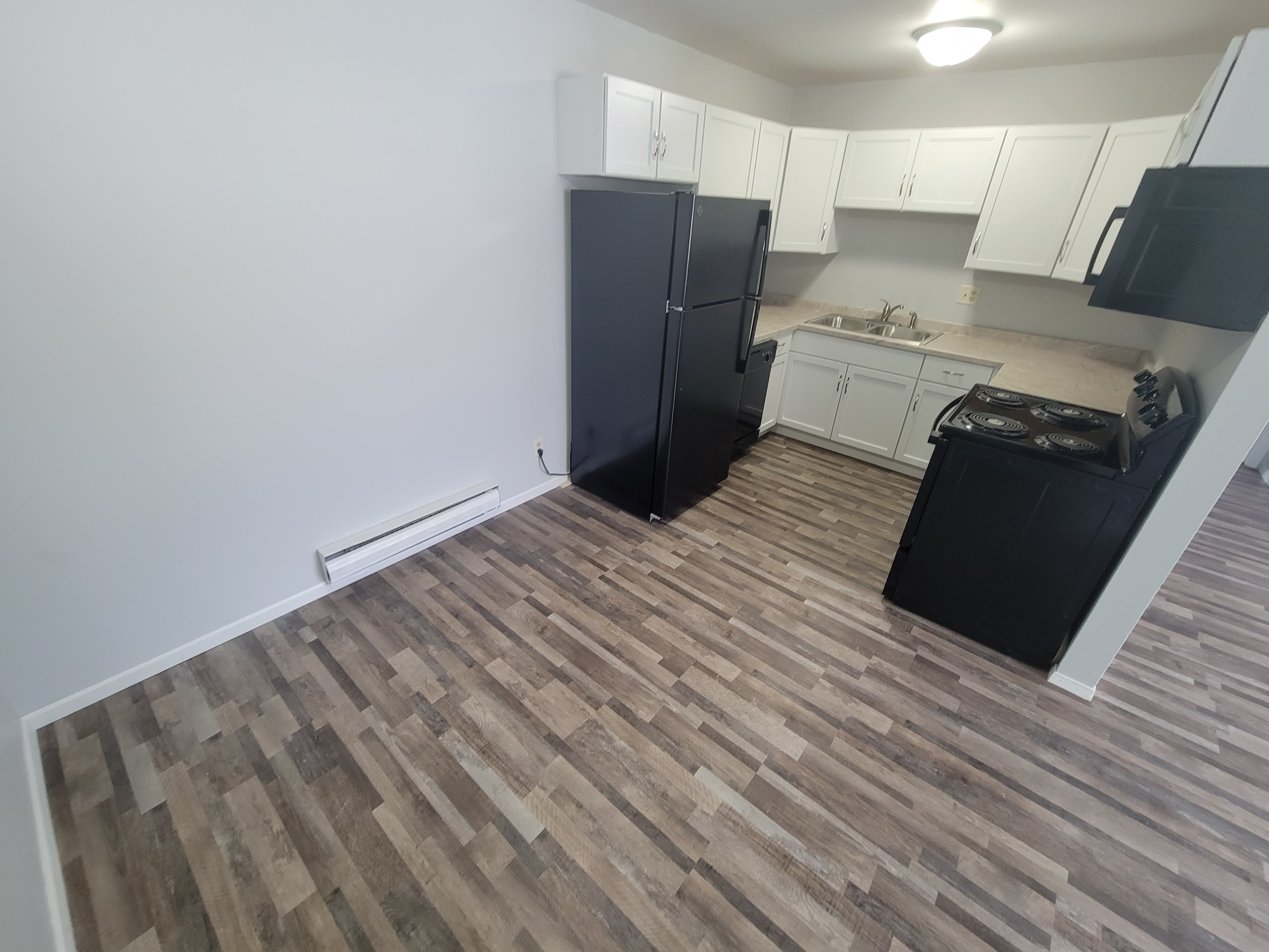 1722 La Cres St – photo 2