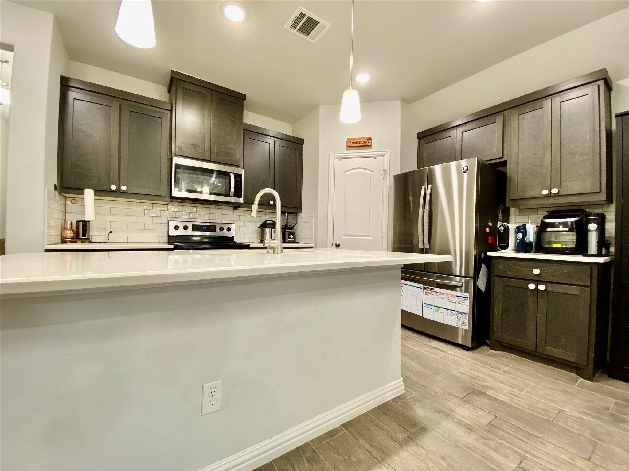 332 Paloma Street – photo 3