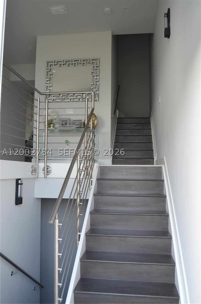 10347 NW 64th – photo 2