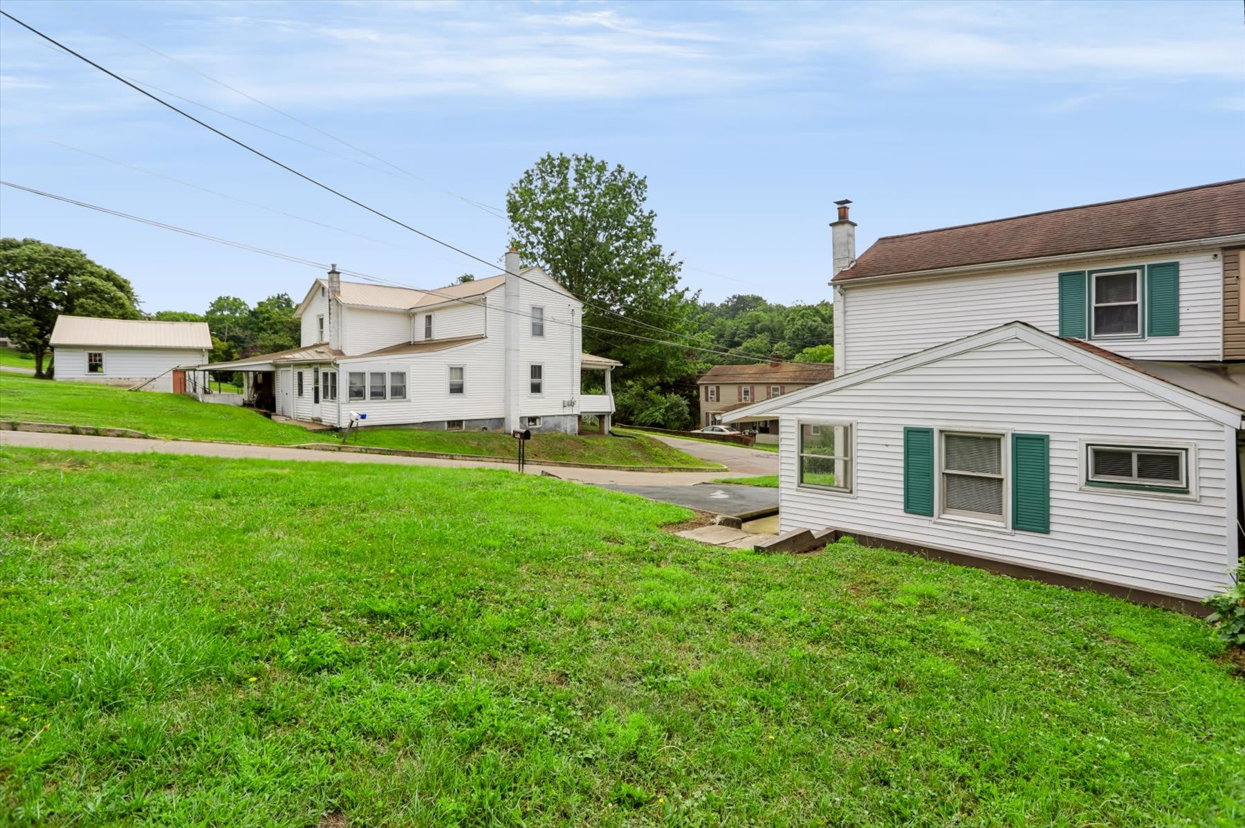 459 Chamber St – photo 5