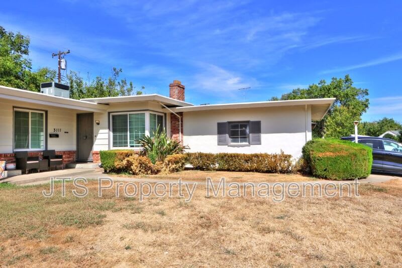 3109-3111 Hampshire Drive – photo 2