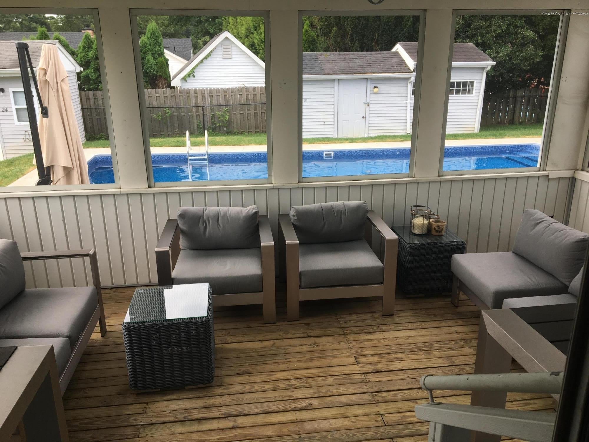 24 Cooper Avenue – photo 1