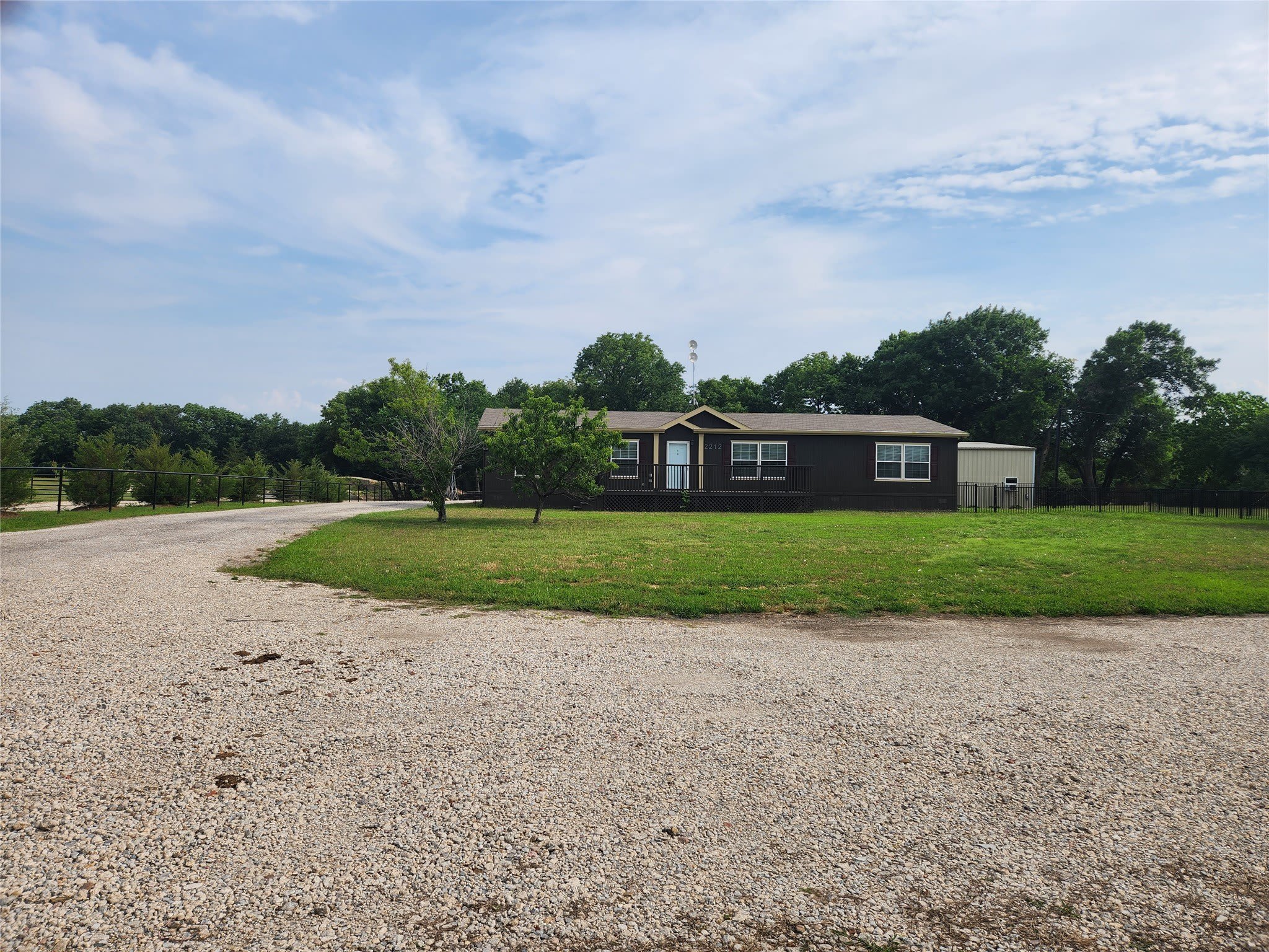 2212 County Road 342 – photo 2