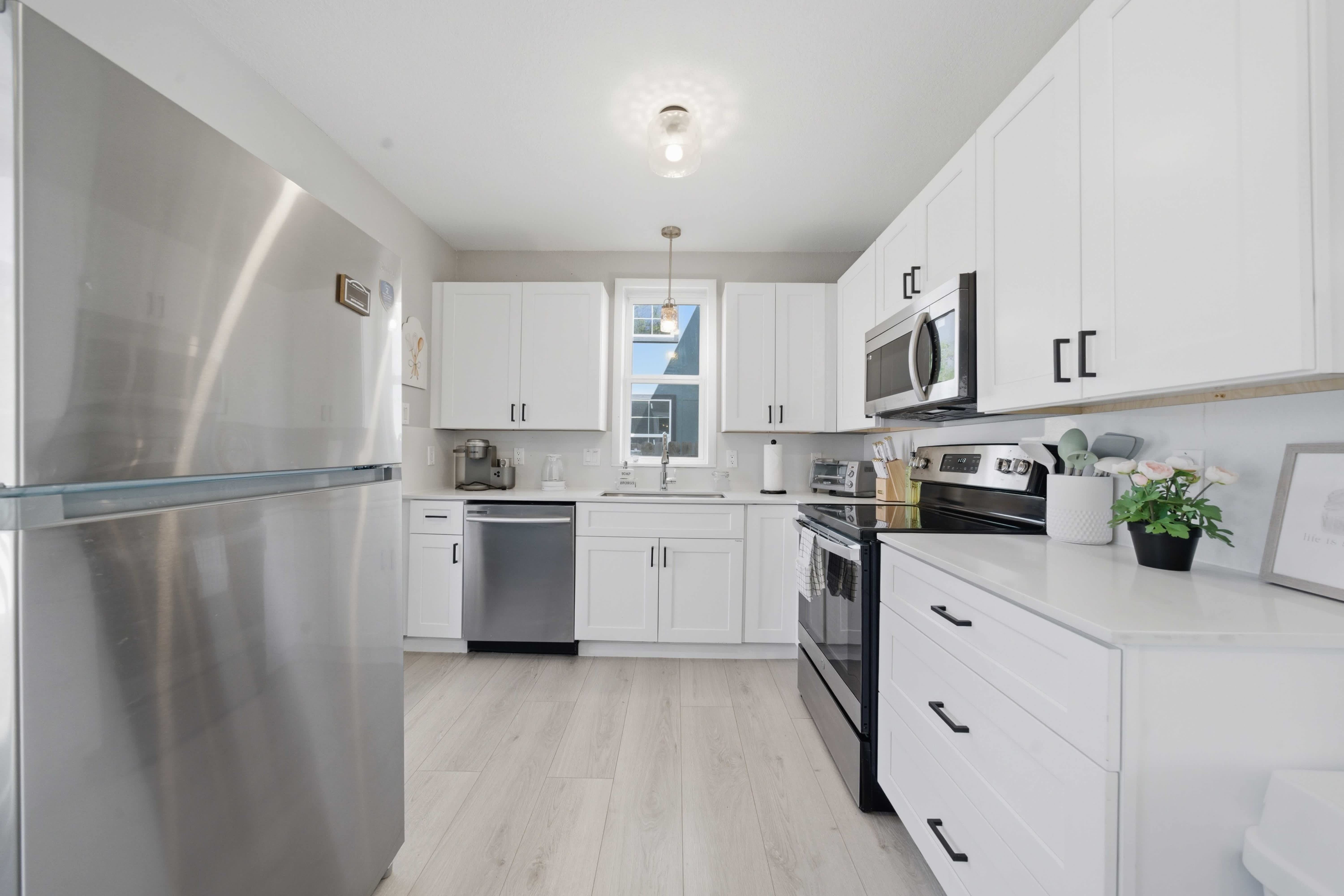 2819 South Pine Street – photo 4