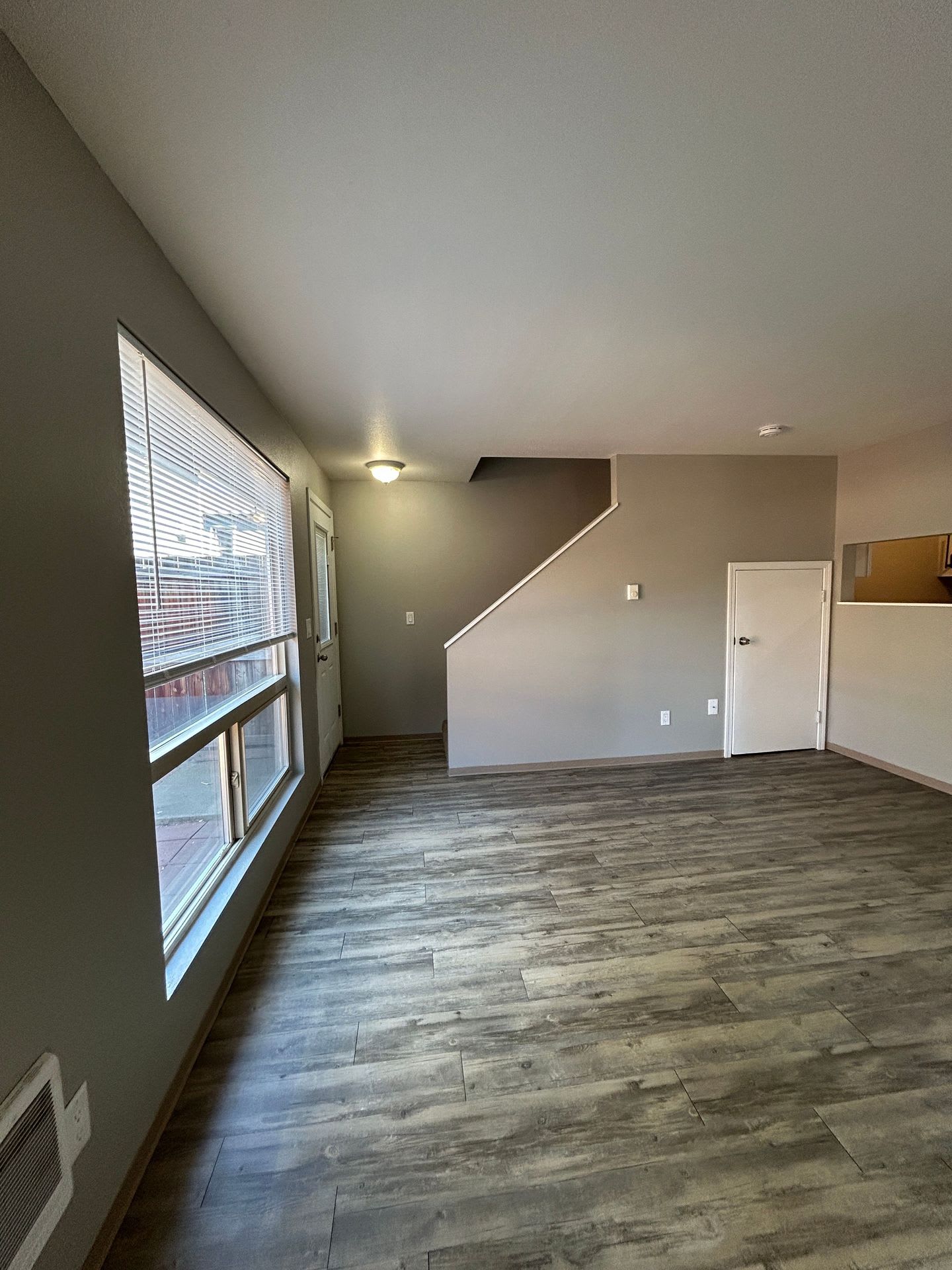 1516 N. Brook Ct. – photo 4