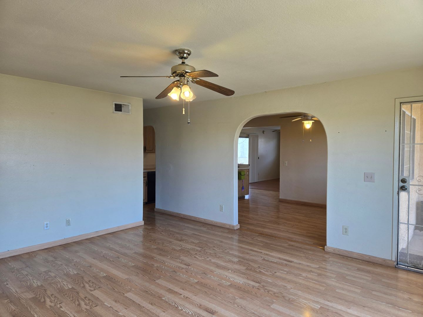 Sun Filled Santee Home On A Quiet Cul De Sac Available Immediately – photo 3
