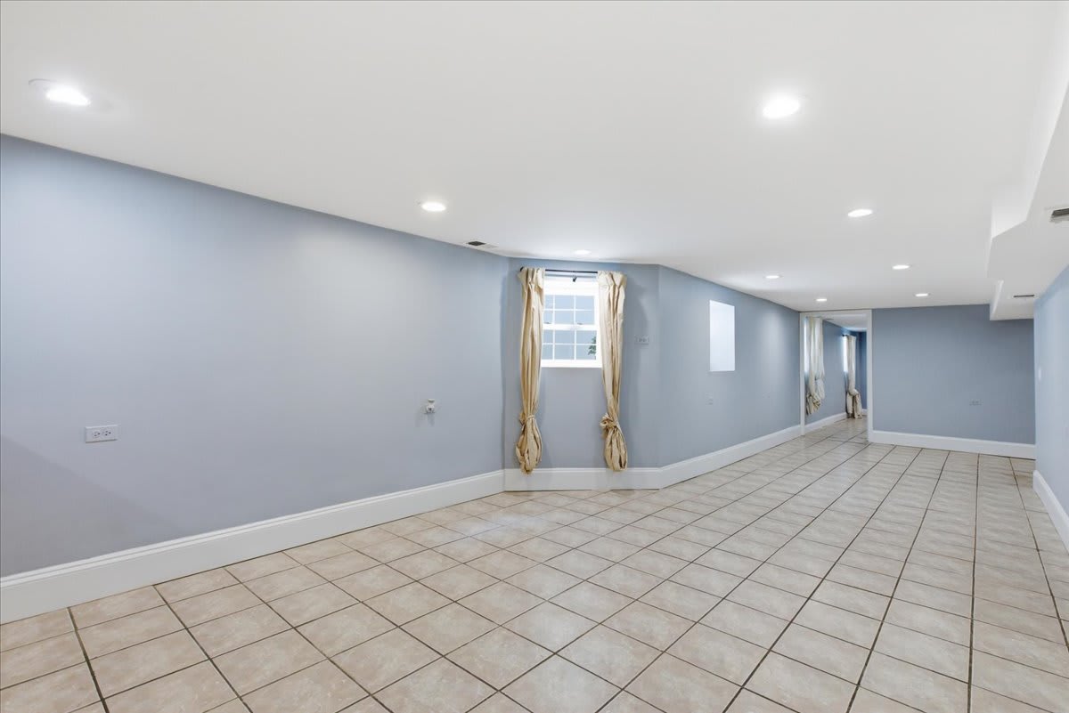 2117 North Humboldt Boulevard – photo 4