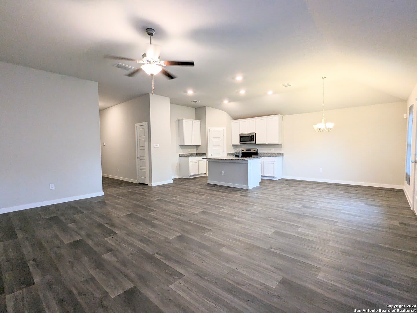 5543 CORAL VLY – photo 3
