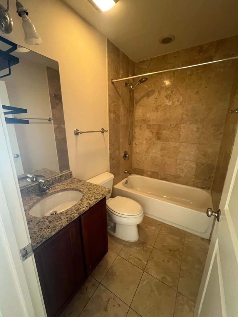 3733 N MILWAUKEE Avenue – photo 5