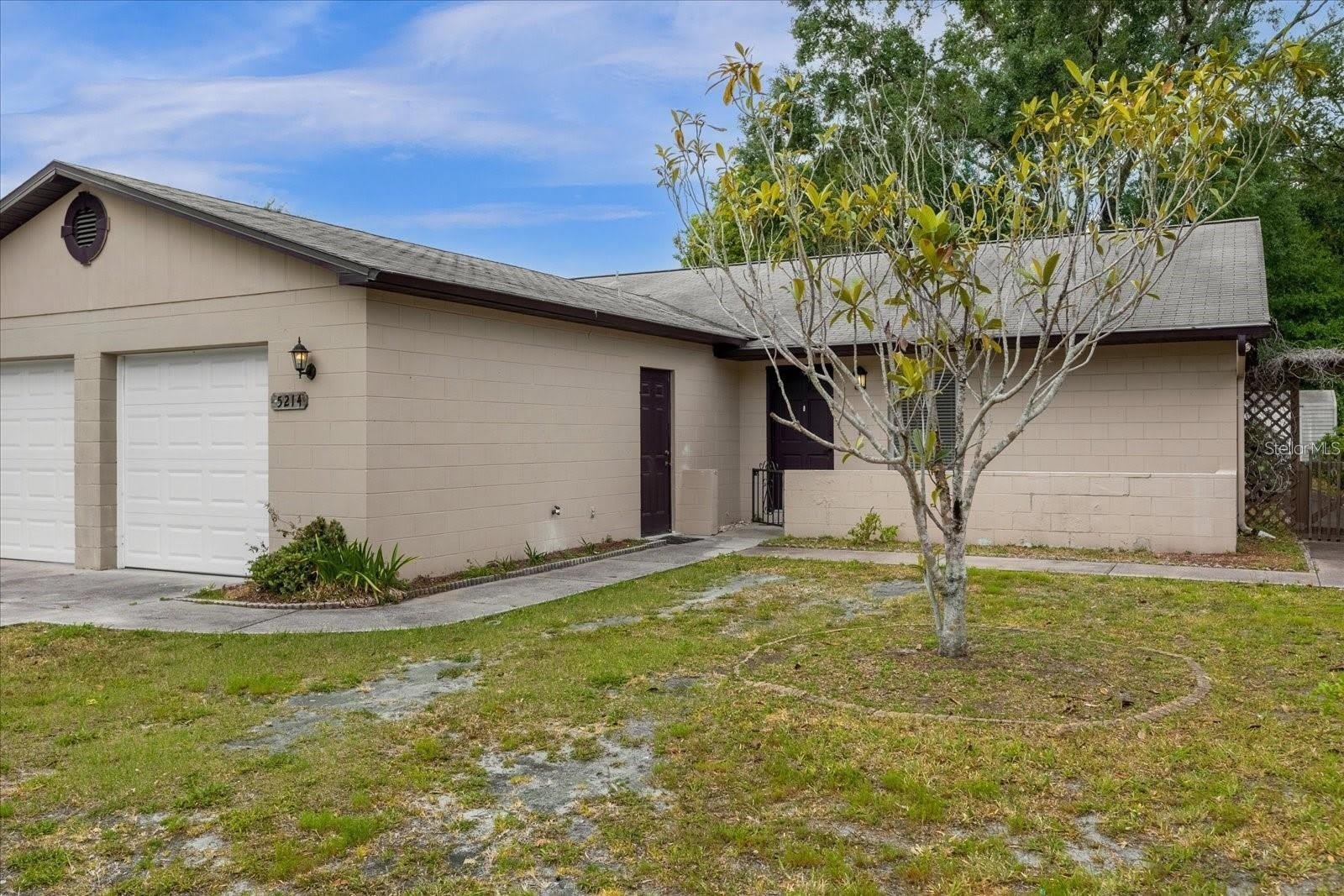 5214 Kempston Drive – photo 3