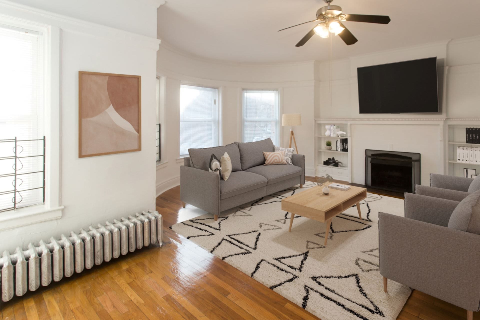 1358 E 58Th Street – photo 2