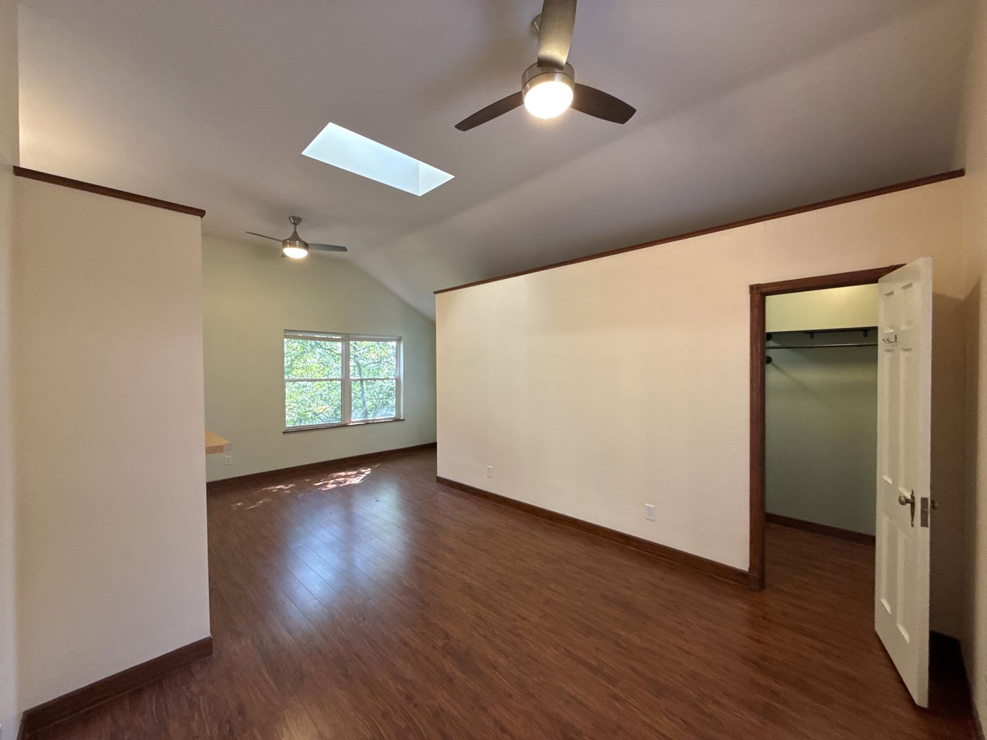 Awesome ADU in Wesley Heights! – photo 5