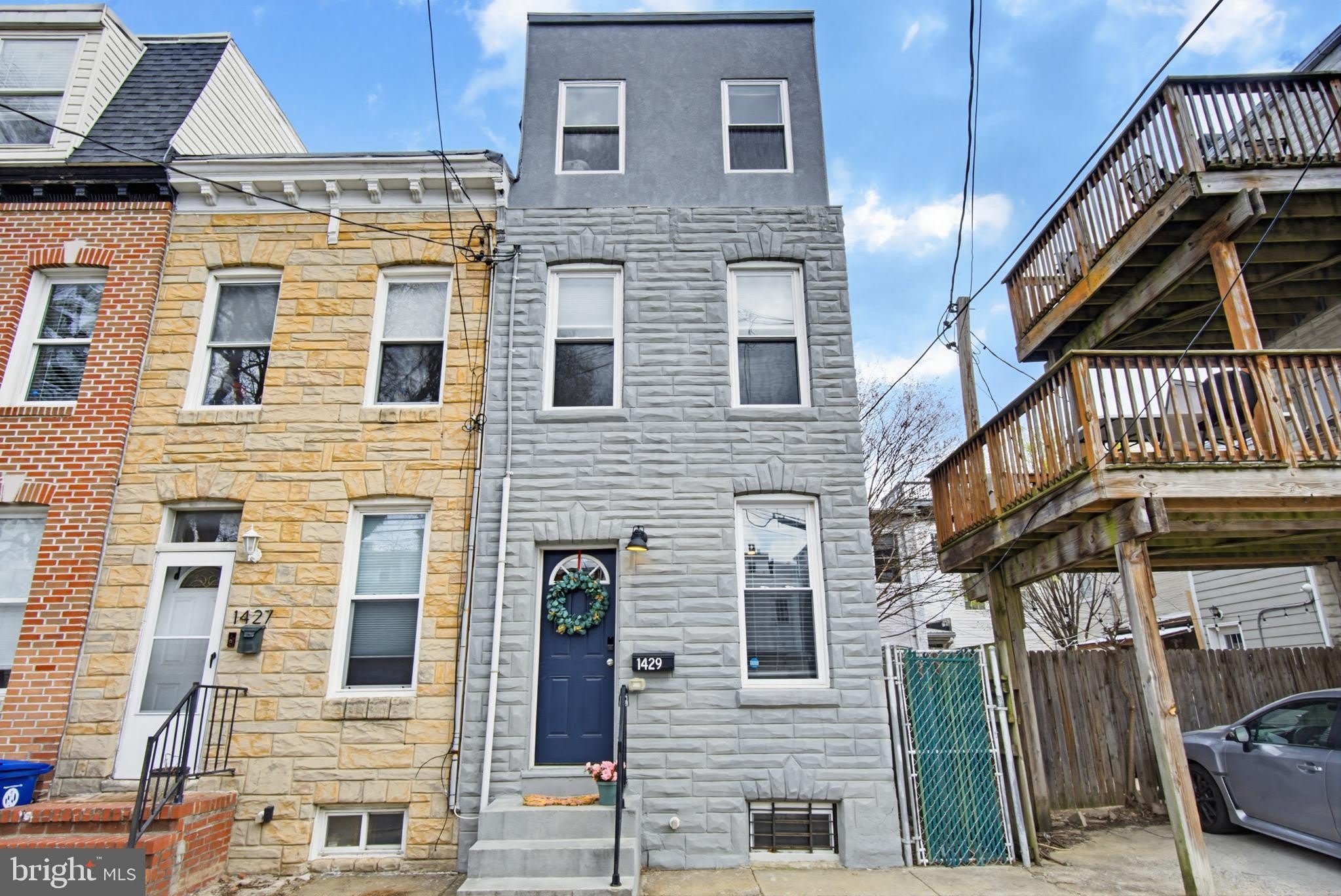 1429 OLIVE Street – photo 4