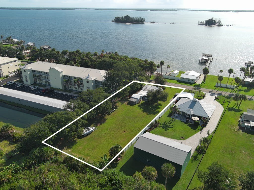 13485 N Indian River Drive – photo 4