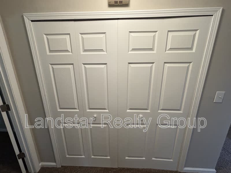 3221 Kemmons – photo 2